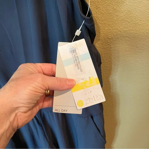 NWT Zella OSR PURSUIT SLEEVELESS CROP JUMPSUIT IN NAVY INDIA INK, Large - Picture 7 of 16